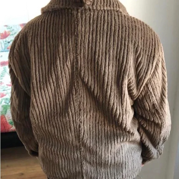 Jacket - Picture 3 of 3